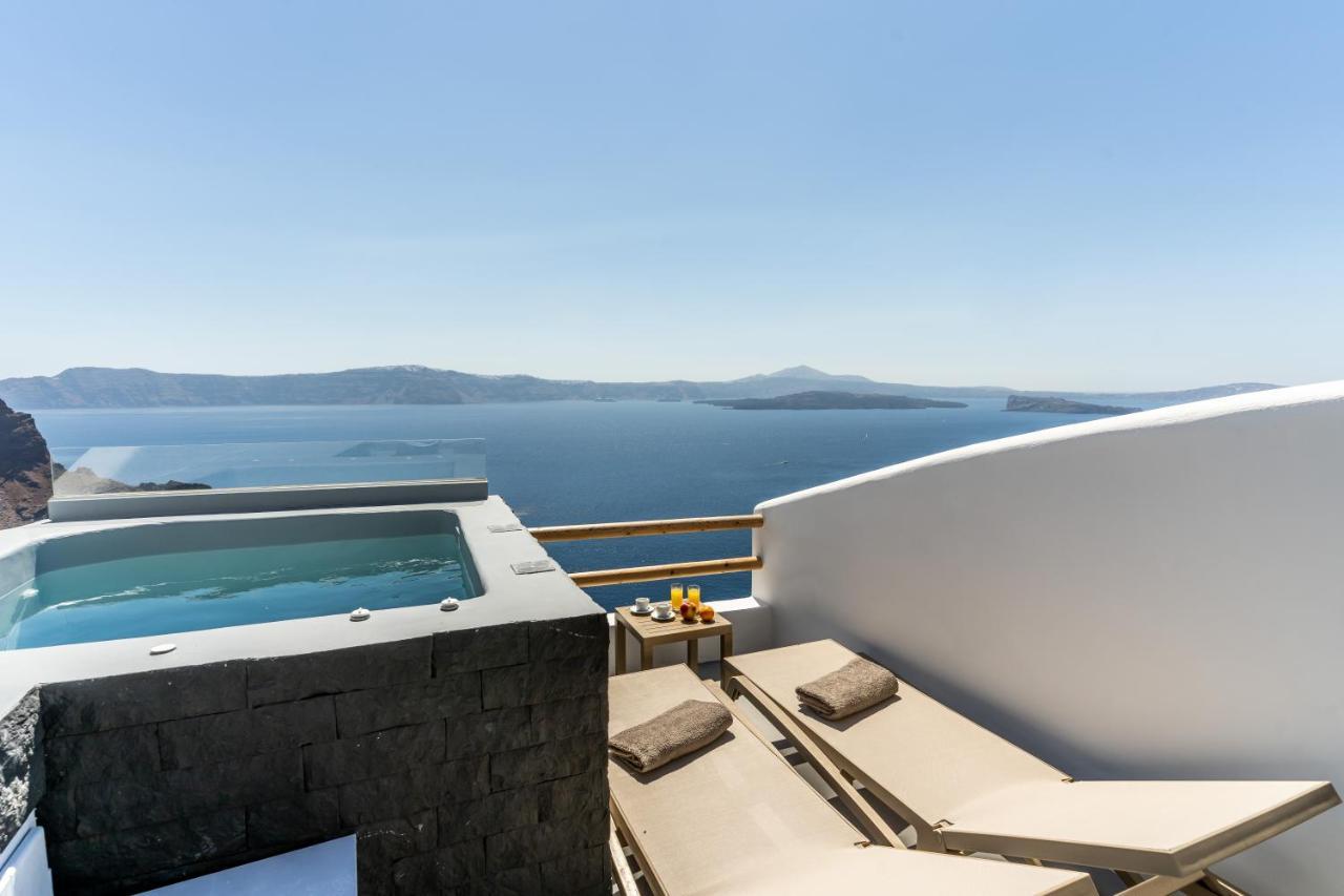 Evanthia Best View Thirassia Island Hotel Екстериор снимка
