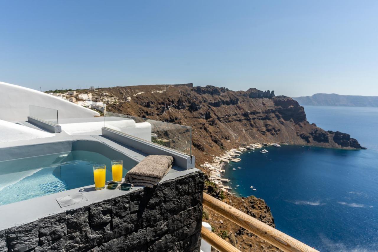 Evanthia Best View Thirassia Island Hotel Екстериор снимка